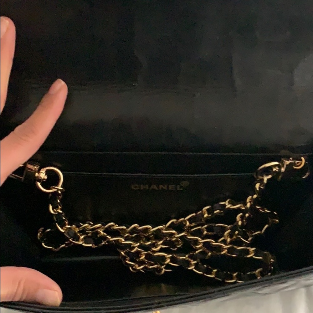 SOLD Chanel Med Quilted Vintage Flap Bag pre-1986 gold - Picture 7 of 11